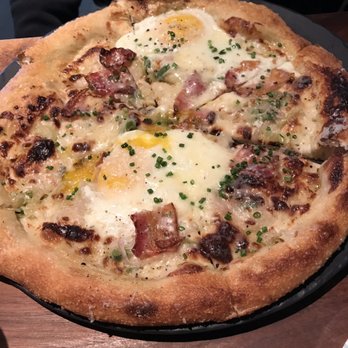 King Taps - Breakfast pizza - Canadian (New) Near Me - Toronto, Ontario King Taps - Breakfast pizza - Canadian (New) Near Me - Toronto, Ontario