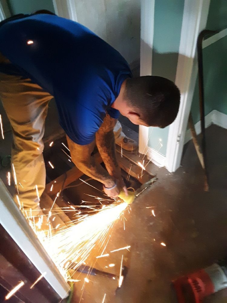 Slide of J&J Floors and Renovations