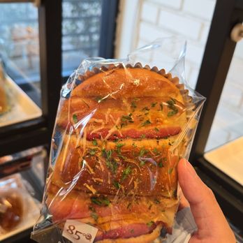 85°C Bakery Cafe-Koreatown - Bakeries Near Me - Los Angeles, California 85°C Bakery Cafe-Koreatown - Bakeries Near Me - Los Angeles, California