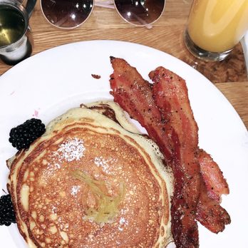 Beatrix - Streeterville - Light & Fluffy Lemon Pancakes with a side of Bacon - New American Near Me - Chicago, Illinois Beatrix - Streeterville - Light & Fluffy Lemon Pancakes with a side of Bacon - New American Near Me - Chicago, Illinois