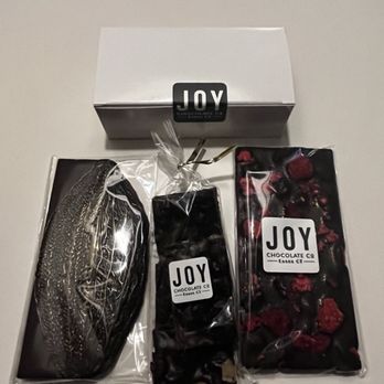 Joy Chocolate - Chocolatiers & Shops Near Me - Essex, Connecticut