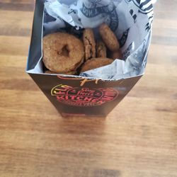 Guy Fieri's Flavortown Kitchen - Fried Pickles