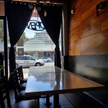 La Ciccia - Inside - Italian Near Me - Honolulu, Hawaii
