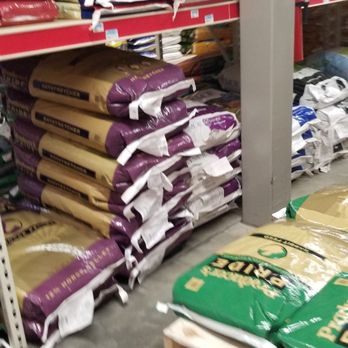 Tractor Supply - Department Stores Near Me - Wallingford, Connecticut