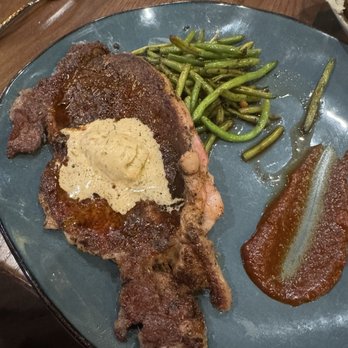 Reba's Place - A sad looking $50 steak. They should be embarrassed to serve this quality. - American Near Me - Atoka, Oklahoma