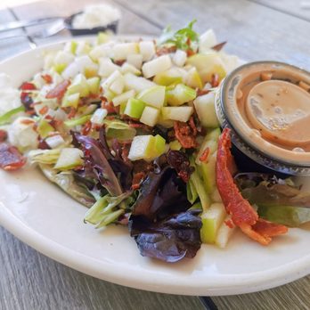 Brooks Burgers - Hot Dogs Near Me - Naples, Florida