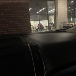 People sitting for 30 minutes waiting for them to have meat for on their food they do not have anything ready