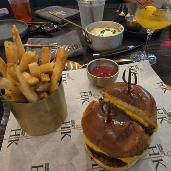 Gordon Ramsay Hell's Kitchen - Burger - New American Near Me - Miami, Florida