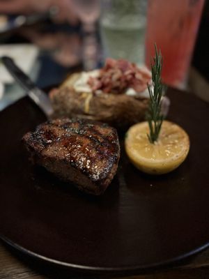 Freddy’s Chophouse by null