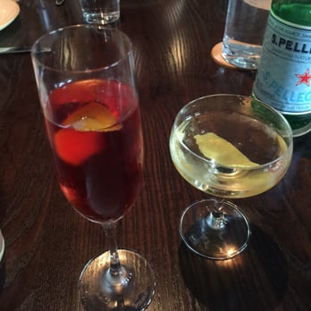 Goldfinch Tavern - Great drinks on happy hour - Seafood Near Me - Seattle, Washington