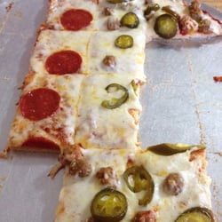 Homestead Pizza - This is pepperoni and Italian sausage/jalapeño