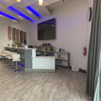 American Nail Bar - Bar area. - Nail Salons Near Me - Mansfield, Texas