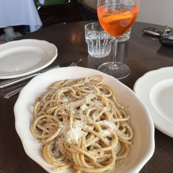 HYACINTH - Updated August 2025 - 177 Photos & 113 Reviews - 790 Grand