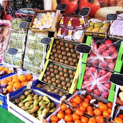 Stalks & Stems - Lovely fruit display