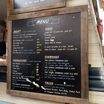 Matt's BBQ - Food Trucks Near Me - Portland, Oregon