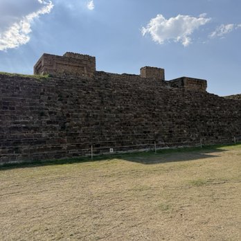 Monte Albán - Landmarks & Historical Buildings Near Me - Oaxaca, OAX