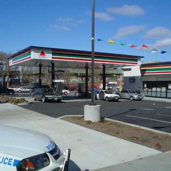 7-Eleven - a gas station with a police car parked in front of it - Convenience Stores Near Me - Brooklyn, New York 7-Eleven - a gas station with a police car parked in front of it - Convenience Stores Near Me - Brooklyn, New York