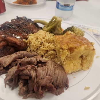 Bar-B-Kings - Tri tip,chicken,pilaf,vegetable and corn bread - Caterers Near Me Bar-B-Kings - Tri tip,chicken,pilaf,vegetable and corn bread - Caterers Near Me