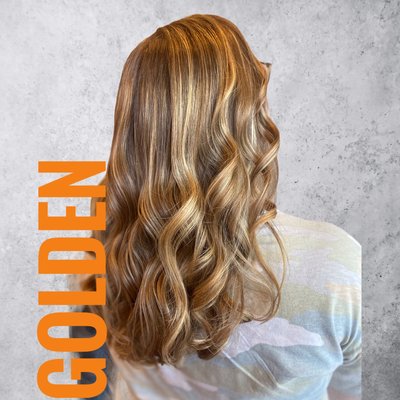 Salon Phoenix by null