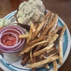 The Pickle N Pub - Mushroom Swiss cheeseburger