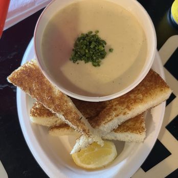 Lobster Lab - Clam Chowder Cup - Sandwiches Near Me - Carlsbad, California