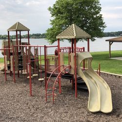 Bob Lewandowski Park