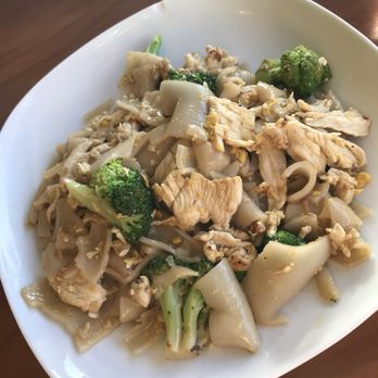Ben's Noodles and Rice - Thai Near Me - Chicago, Illinois