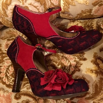 Road Kill - I'll take 1 pair in every color! - Women's Clothing Near Me - New Orleans, Louisiana