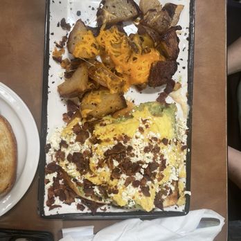 Matty's Bar & Grille - Avocado toast breakfast - American Near Me - New Berlin, Wisconsin Matty's Bar & Grille - Avocado toast breakfast - American Near Me - New Berlin, Wisconsin