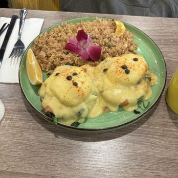 Babs Delta Diner - Smoked salmon Benedict with fried rice. - Korean Near Me - Vallejo, California
