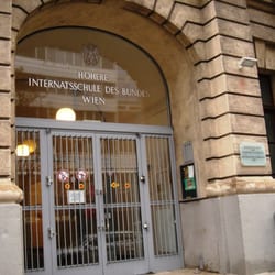 Bundesgymnasium und Bundesrealgymnasium mit musischer Ausbildung
