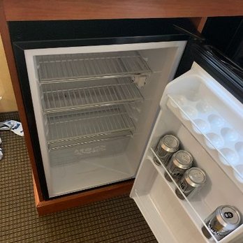 Best Western Pendleton Inn - Open Fridge - Hotels Near Me - Pendleton, Oregon Best Western Pendleton Inn - Open Fridge - Hotels Near Me - Pendleton, Oregon