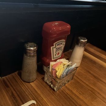 Cheddar's Scratch Kitchen - Table - American Near Me - Cypress, Texas