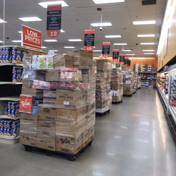 HEB - a grocery store aisle with a variety of products - Grocery Near Me - Temple, Texas
