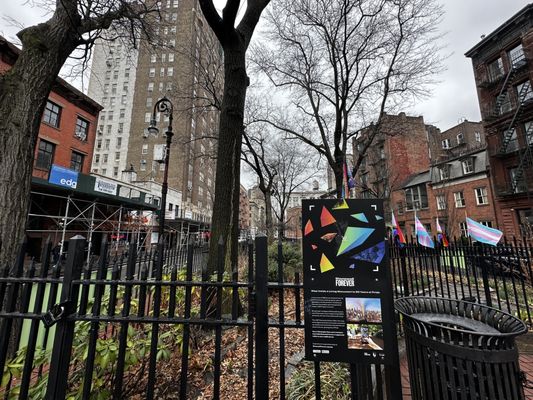 Stonewall National Monument Visitor Center by null