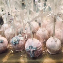 La Cucina di Lydia - Christening themed Cake Pops