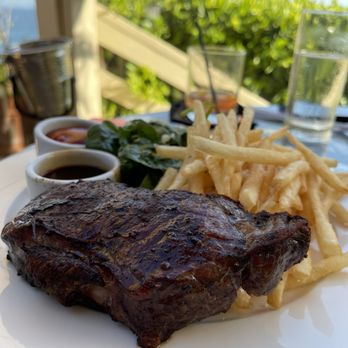 Geoffrey's Malibu - Kobe Wagyu New York Steak - Seafood Near Me - Malibu, California