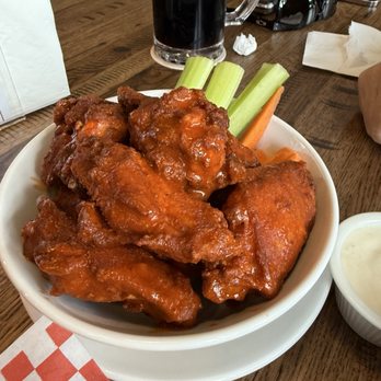 2 4 6 8 Restaurant - Wings - Salad Near Me - Issaquah, Washington 2 4 6 8 Restaurant - Wings - Salad Near Me - Issaquah, Washington