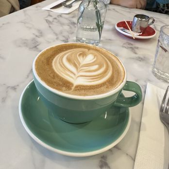 Burnt Orange - Classic latte - Breakfast & Brunch Near Me - Burnaby, British Columbia