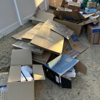 Pick ur Junk - Boxes - Junk Removal & Hauling Near Me