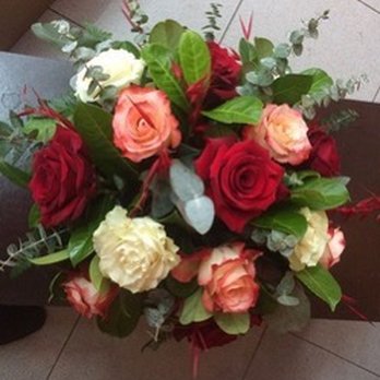 White Plains Florist - Birthday roses - Florists Near Me - White Plains, New York White Plains Florist - Birthday roses - Florists Near Me - White Plains, New York