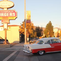 Tommy's Famous Drive-Thru