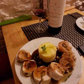 Más Al Sur - Rollitos de pollo - Spanish Near Me - Madrid, M