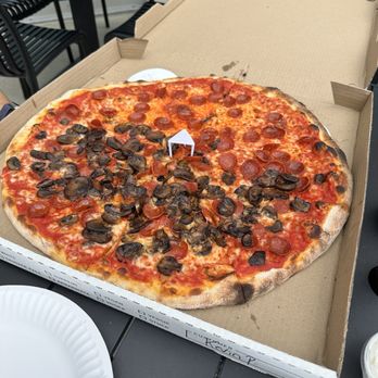 Prime Pizza - Half pep, half mushroom and pep - Pizza Near Me - Mission Viejo, California Prime Pizza - Half pep, half mushroom and pep - Pizza Near Me - Mission Viejo, California