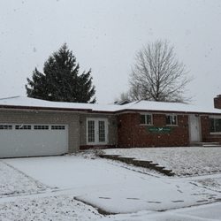 Holly Hills Pet Hotel