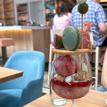 Momoya SoHo - Seasonal parfait - Sushi Bars Near Me - New York, New York Momoya SoHo - Seasonal parfait - Sushi Bars Near Me - New York, New York