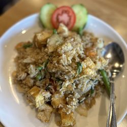 Vanda Orchid Thai Bistro - Tofu Fried Rice