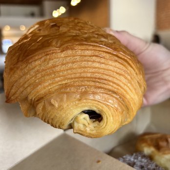 Oh La La - Pain au chocolat - Bakeries Near Me - Pasadena, California