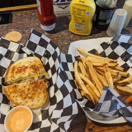Patty melt/fries