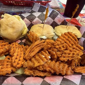 Huey's Olive Branch - Little Miner's Trio - Burgers Near Me - Olive Branch, Mississippi Huey's Olive Branch - Little Miner's Trio - Burgers Near Me - Olive Branch, Mississippi
